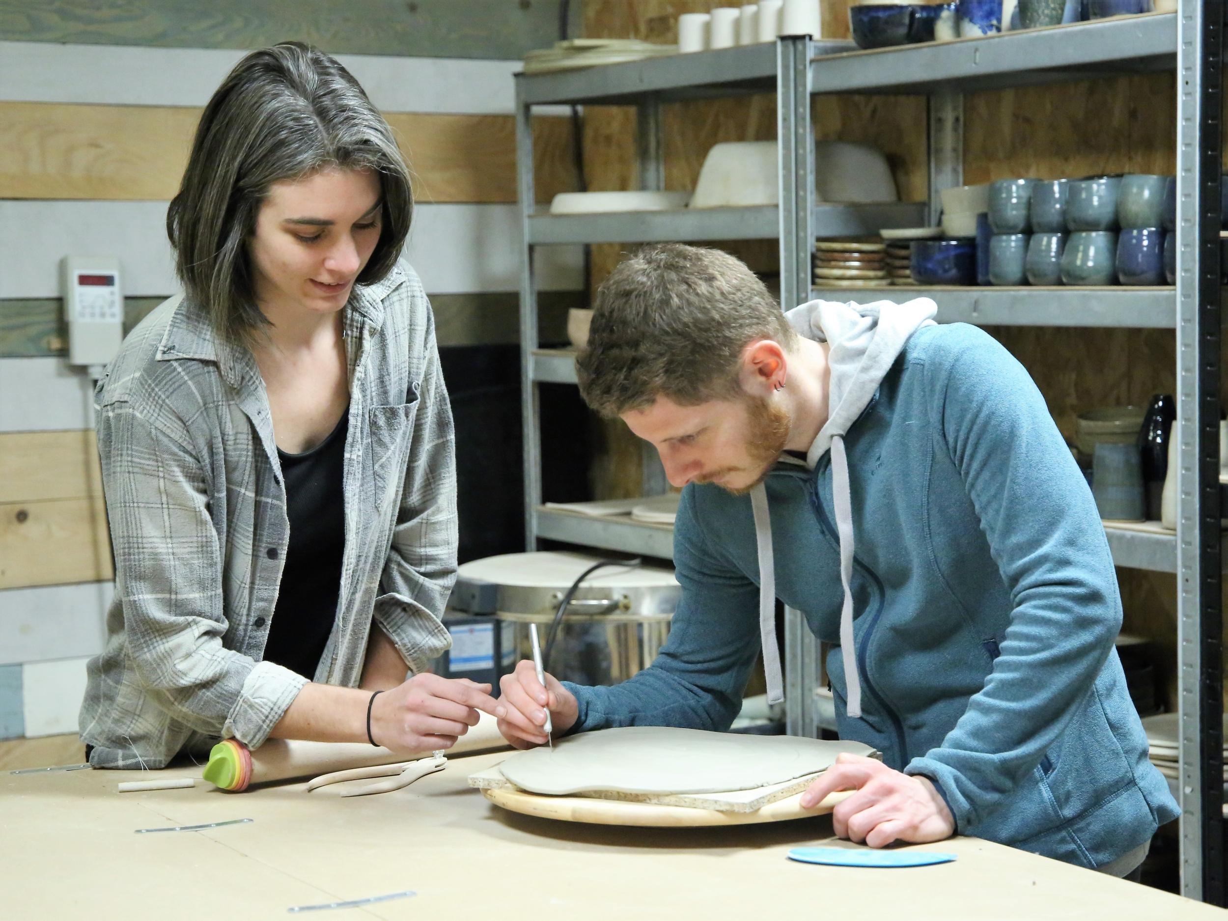 Modelez votre duo d'assiettes - Image n°6 - Wecandoo