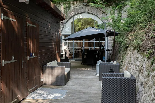 Dégustez une raclette dans un lieu d'affinage d'exception avec Monica et son équipe - Image n°5 - Wecandoo