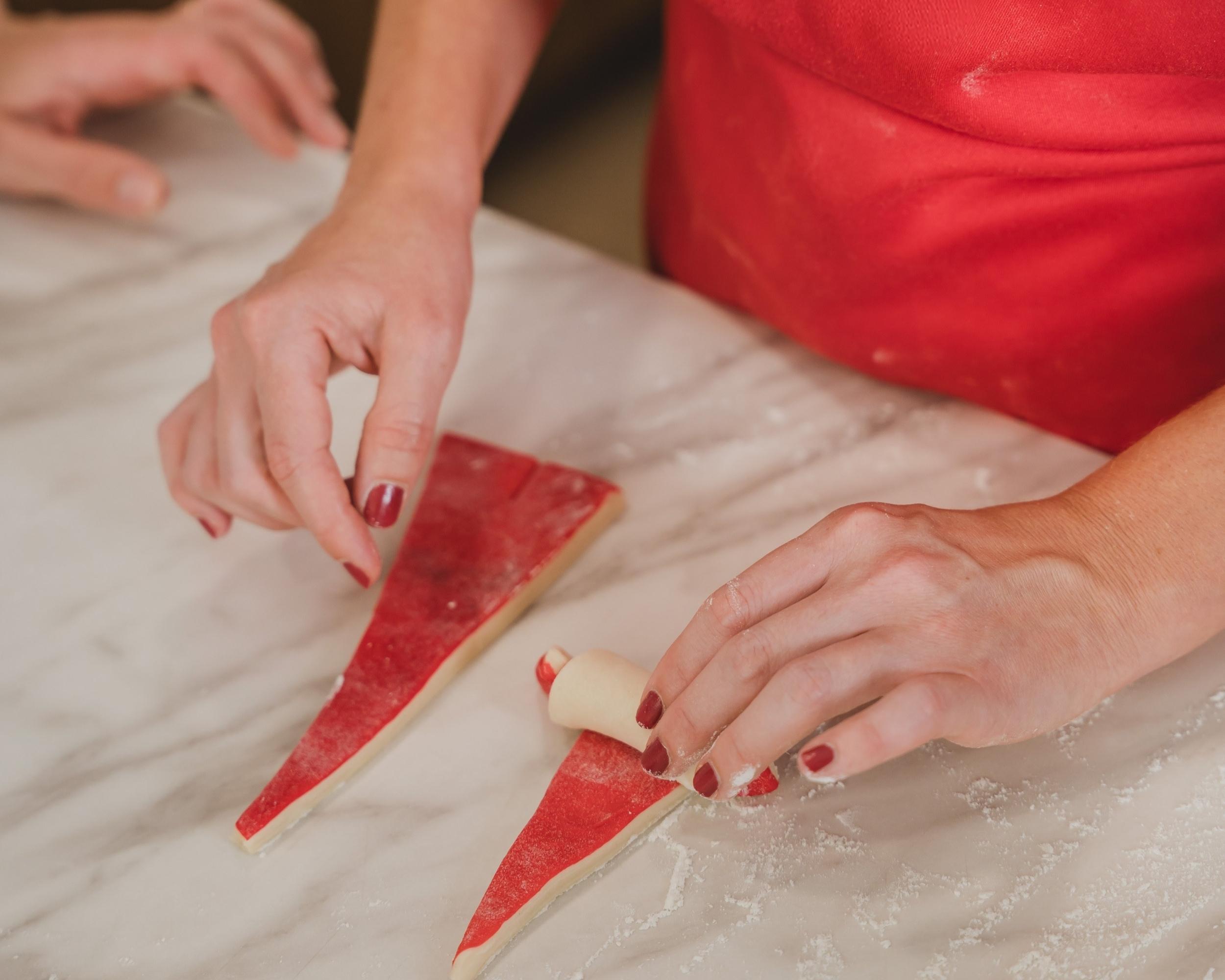 Réalisez vos croissants et pains au chocolat bicolores avec Lili et Chloé - Image n°7 - Wecandoo