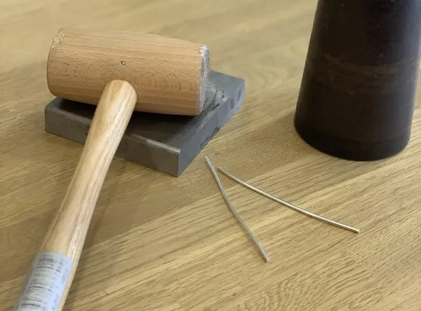 Fabriquez votre bracelet ou manchette en argent avec Aliénor et Zoé - Afbeelding nr. 2 - Wecandoo