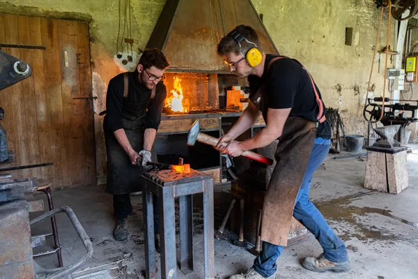 Forgez votre couteau en acier Damas sur deux jours avec Baptiste - Image n°3 - Wecandoo