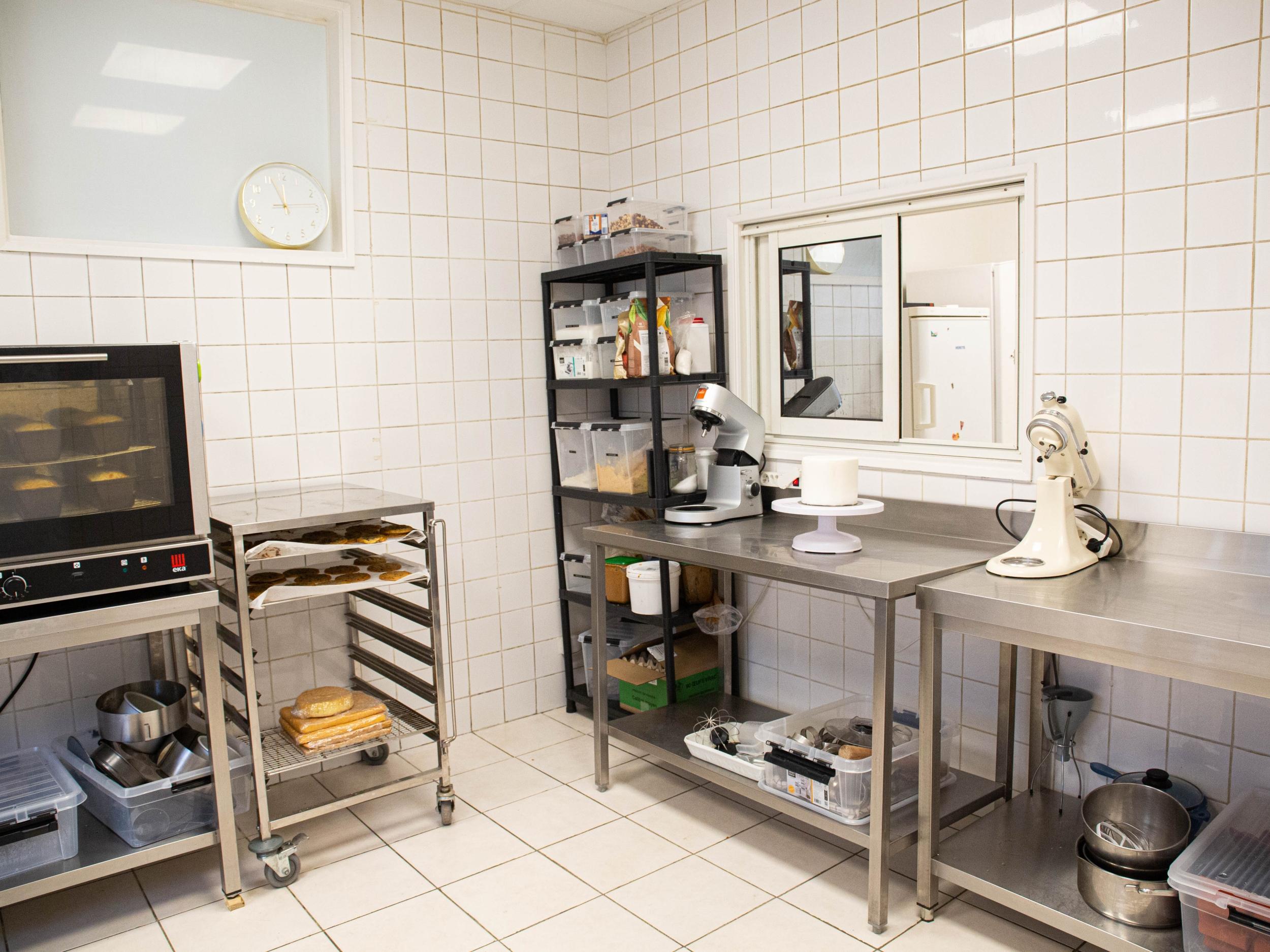 Réalisez vos pâtisseries gourmandes à base de pâte à cookie avec Chloé - Image n°8 - Wecandoo