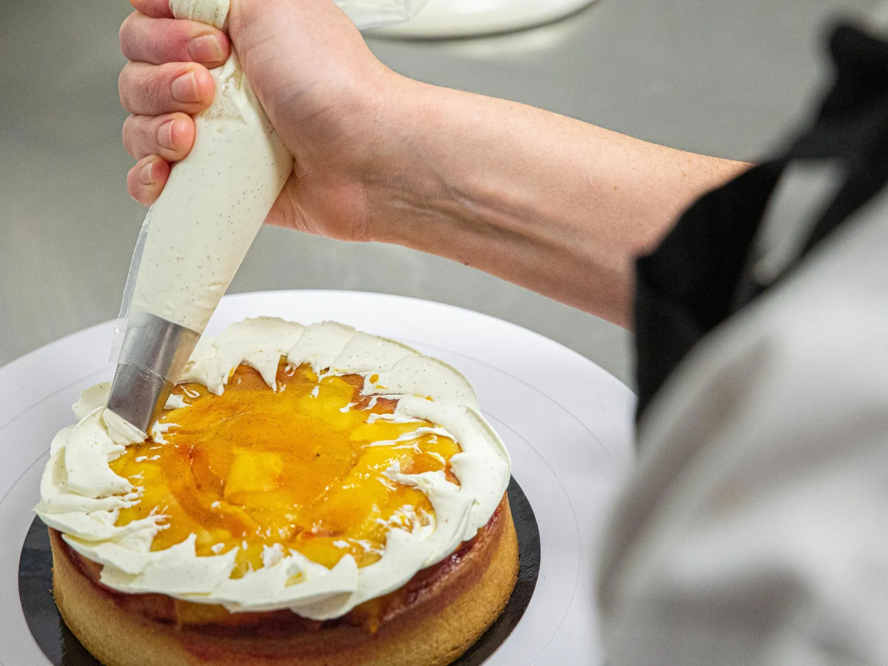 Réalisez une tarte pâtissière gourmande avec Chloé - Afbeelding nr. 5 - Wecandoo