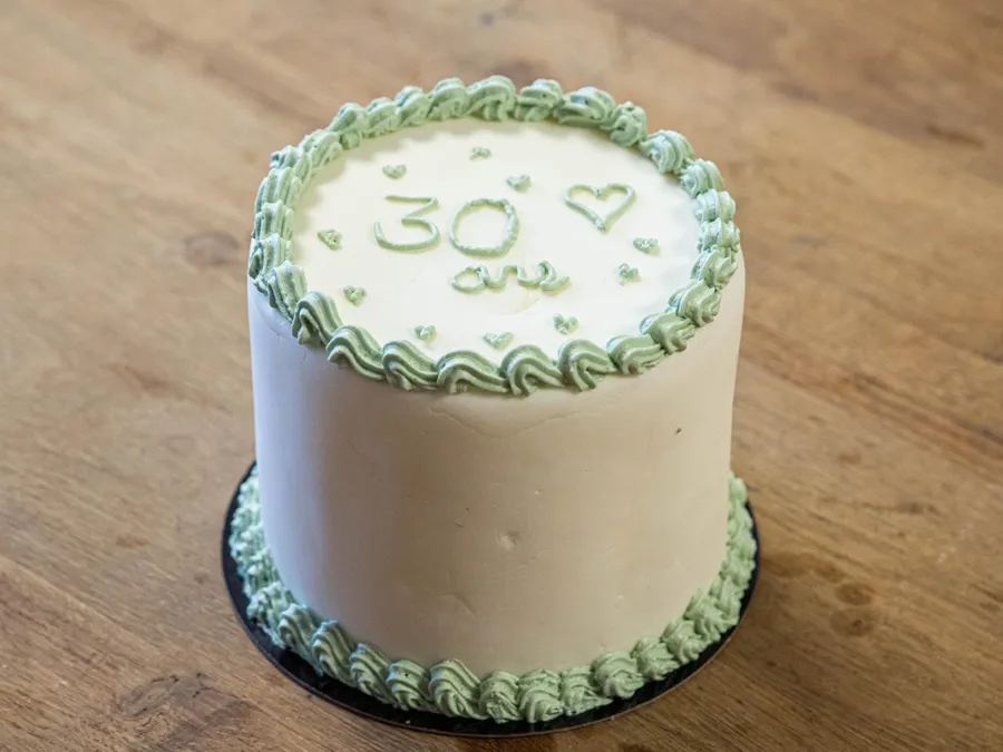 Assemblez et décorez votre layer cake avec Chloé - Image n°1 - Wecandoo