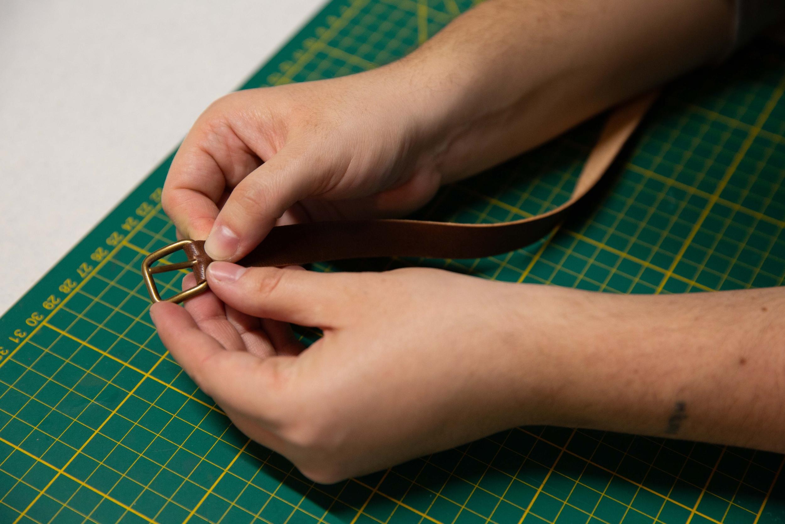 Confectionnez votre carnet en cuir et couture avec Soan - Image n°9 - Wecandoo