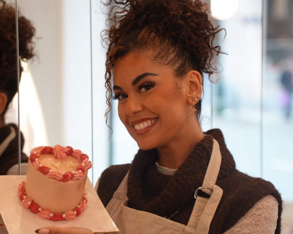 Réalisez et décorez votre bento cake avec Marta et Sara - Image n°8 - Wecandoo