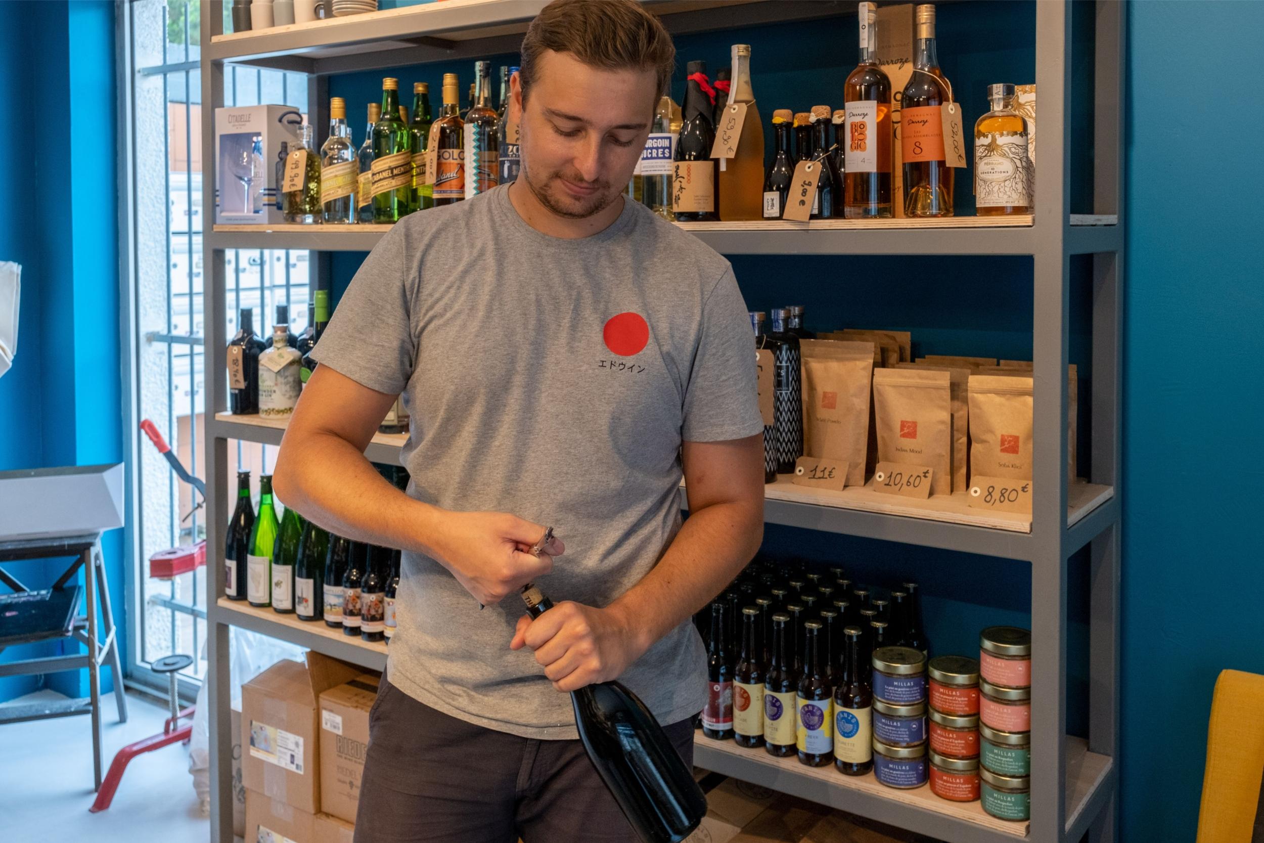 Initiez-vous à la dégustation de vin avec César - Image n°2 - Wecandoo