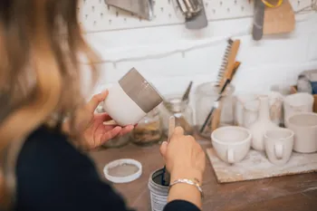 Décorez votre pièce unique en céramique