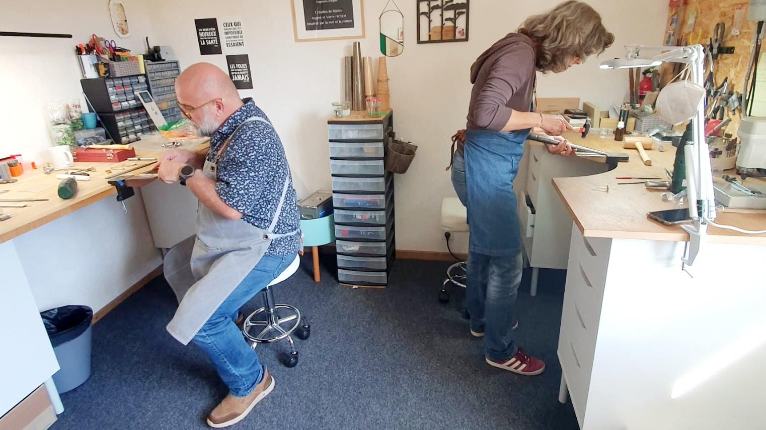 Fabriquez vos alliances en argent en duo avec Sylvie - Image n°9 - Wecandoo