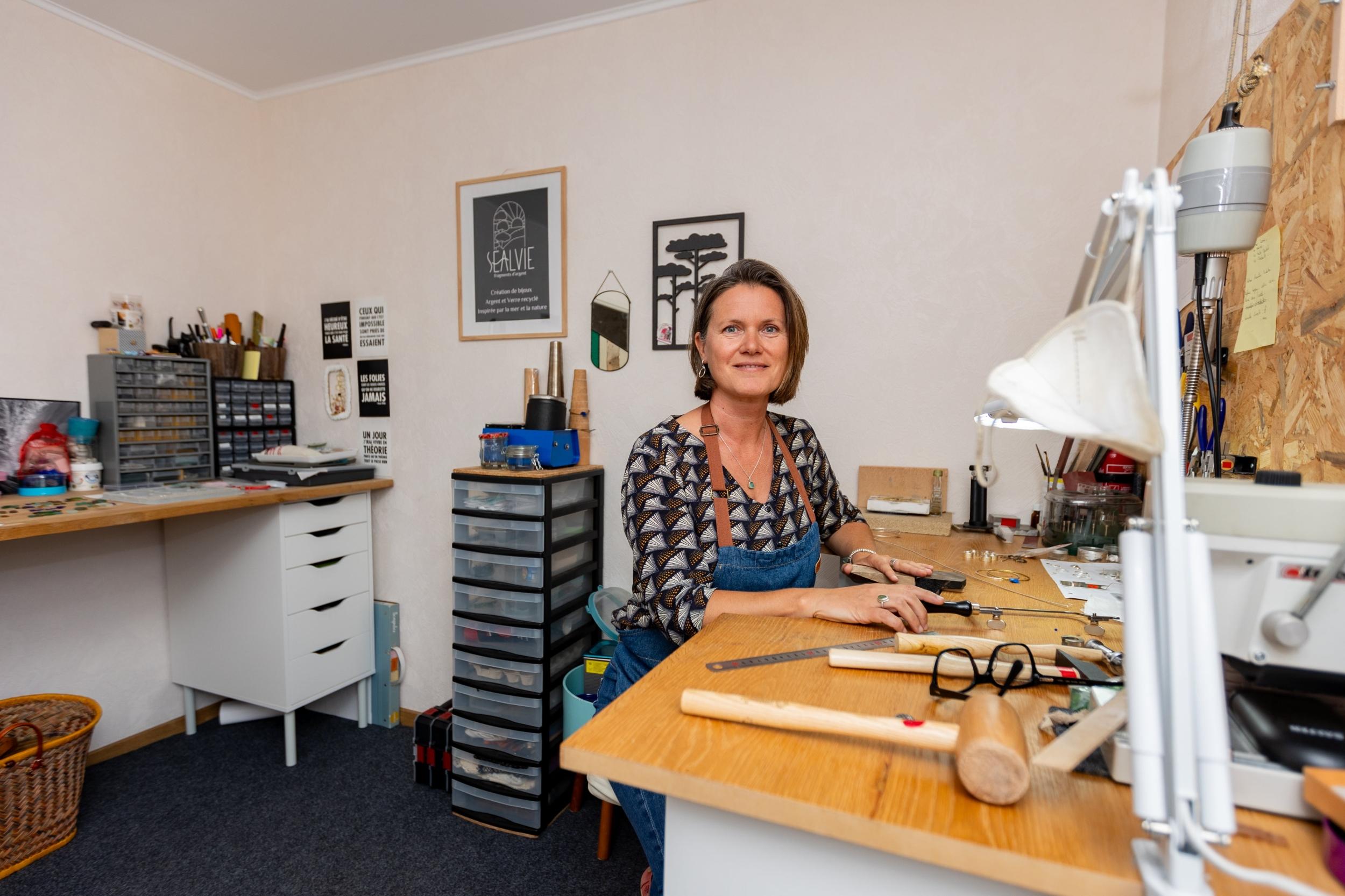 Fabriquez vos alliances en argent en duo avec Sylvie - Image n°10 - Wecandoo