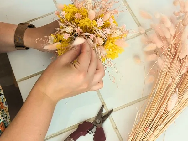 Composez votre boule disco en fleurs séchées avec Leana - Image n°3 - Wecandoo