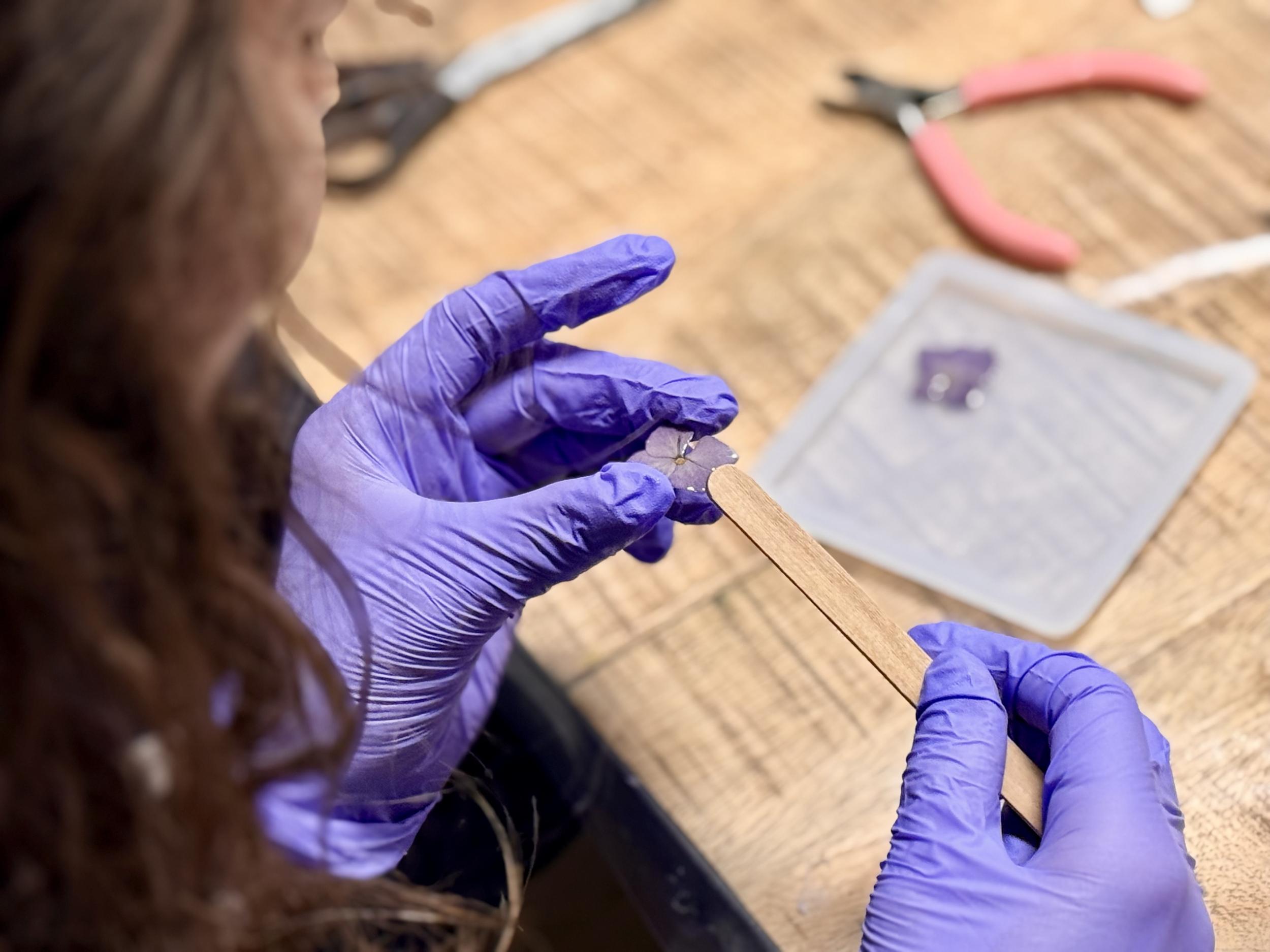 Créez votre bijou botanique avec Luíza - Image n°7 - Wecandoo