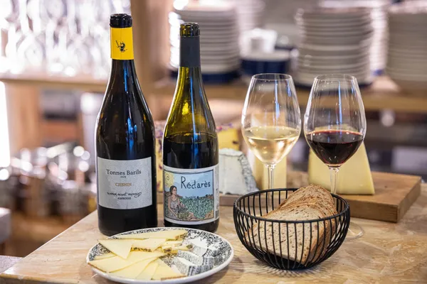 Découvrez les accords vins et fromages