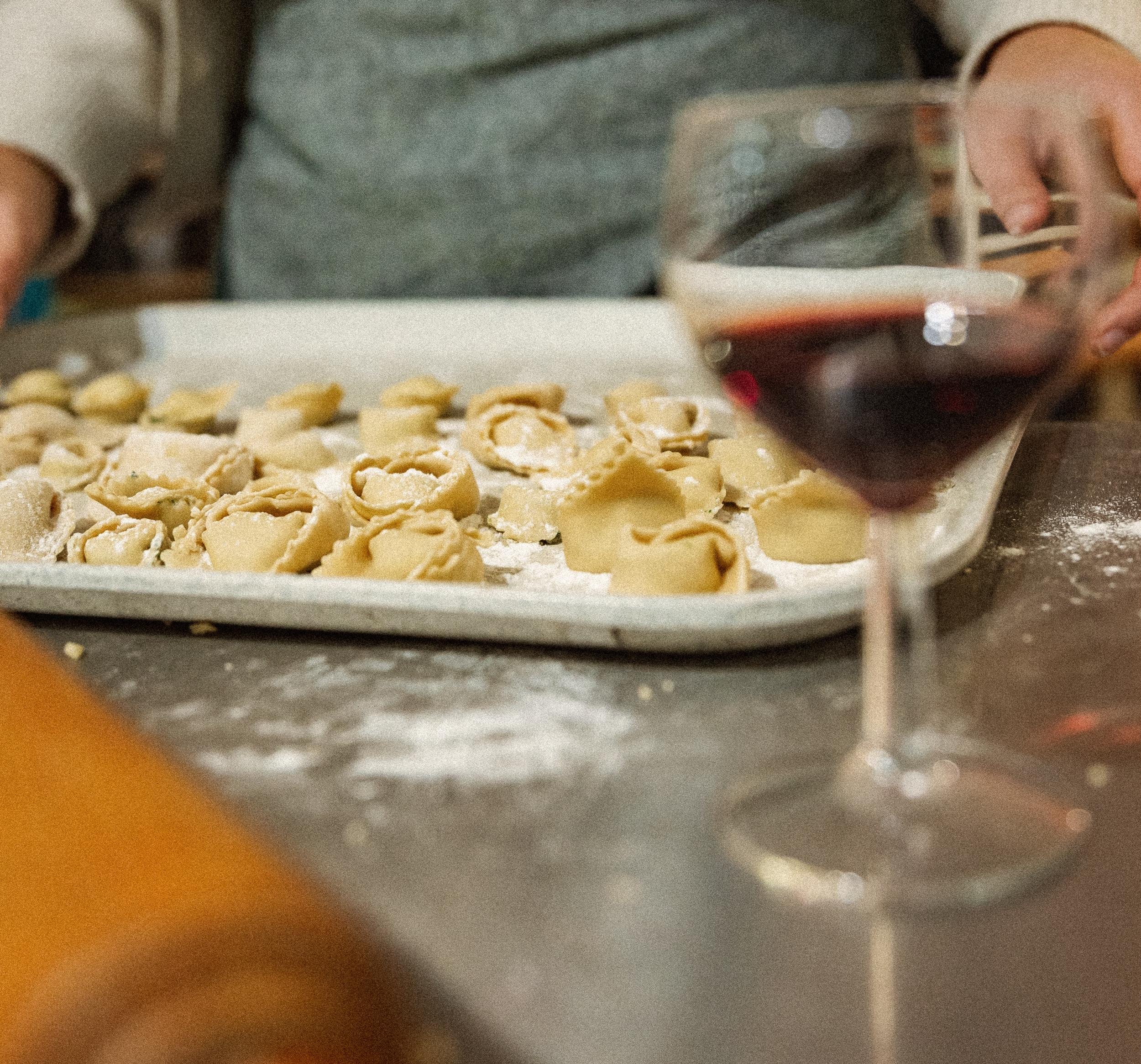 Fabriquez vos tortellinis maison et tagliatelles fraiches avec Pauline - Image n°10 - Wecandoo