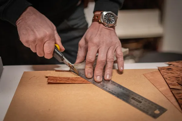 Initiez-vous à la marqueterie de bois avec David - Image n°5 - Wecandoo