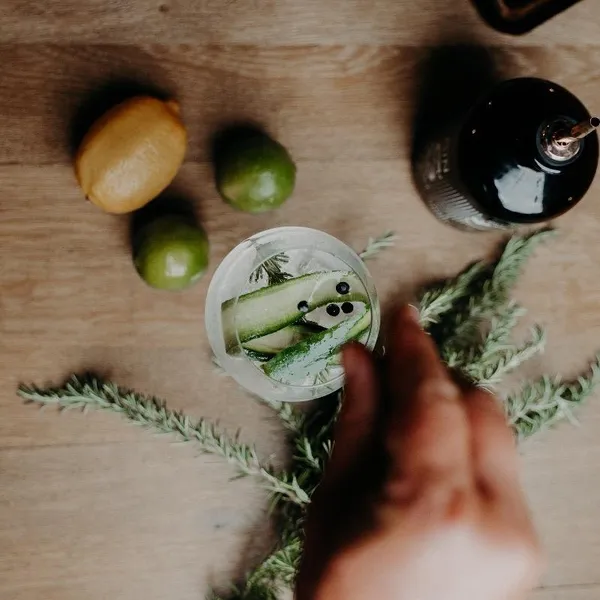 Composez et distillez votre gin avec Cyril - Image n°5 - Wecandoo