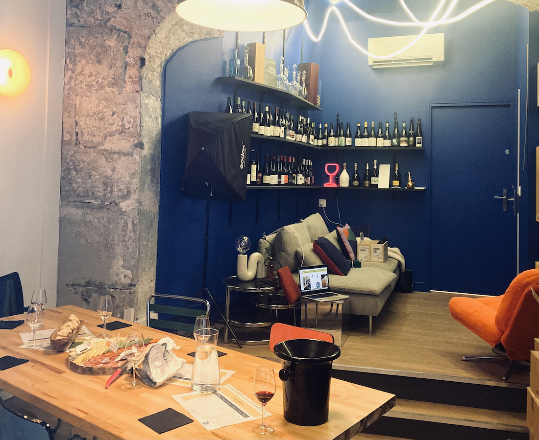 Dégustez 5 vins accompagnés de fromages et charcuteries artisanales avec Enora - Image n°6 - Wecandoo