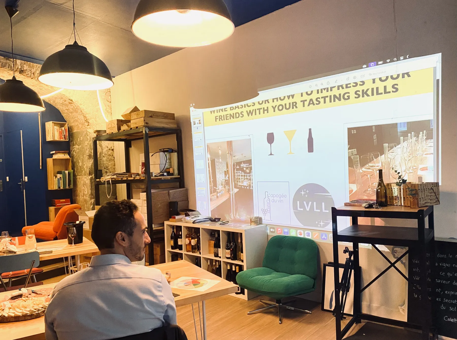 Dégustez 5 vins accompagnés de fromages et charcuteries artisanales avec Enora - Image n°5 - Wecandoo