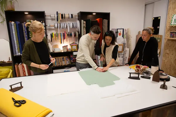 Confectionnez votre tapis à langer nomade en coton bio avec Charlotte - Image n°5 - Wecandoo