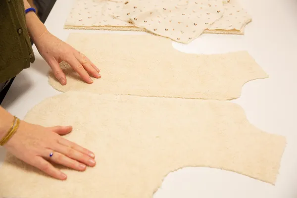 Confectionnez votre gilet de berger réversible avec Charlotte - Image n°4 - Wecandoo