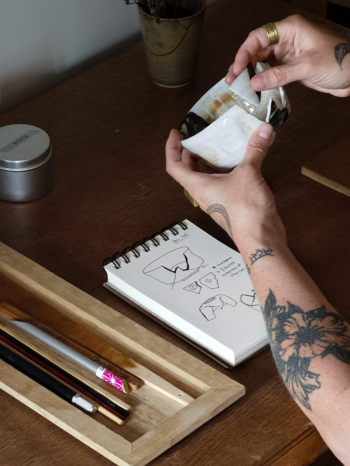 Initiez-vous à l'art du kintsugi avec une touche d'or avec Sabrina - Image n°1 - Wecandoo