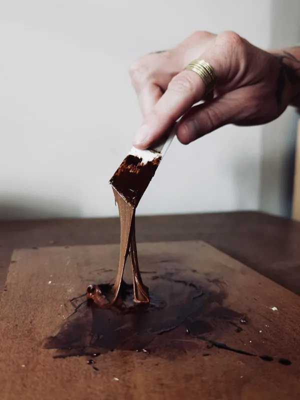 Initiez-vous à l'art du kintsugi au collage végétal avec Sabrina - Image n°2 - Wecandoo