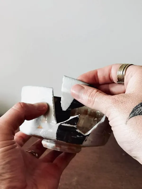 Initiez-vous à l'art du kintsugi au collage végétal avec Sabrina - Image n°3 - Wecandoo