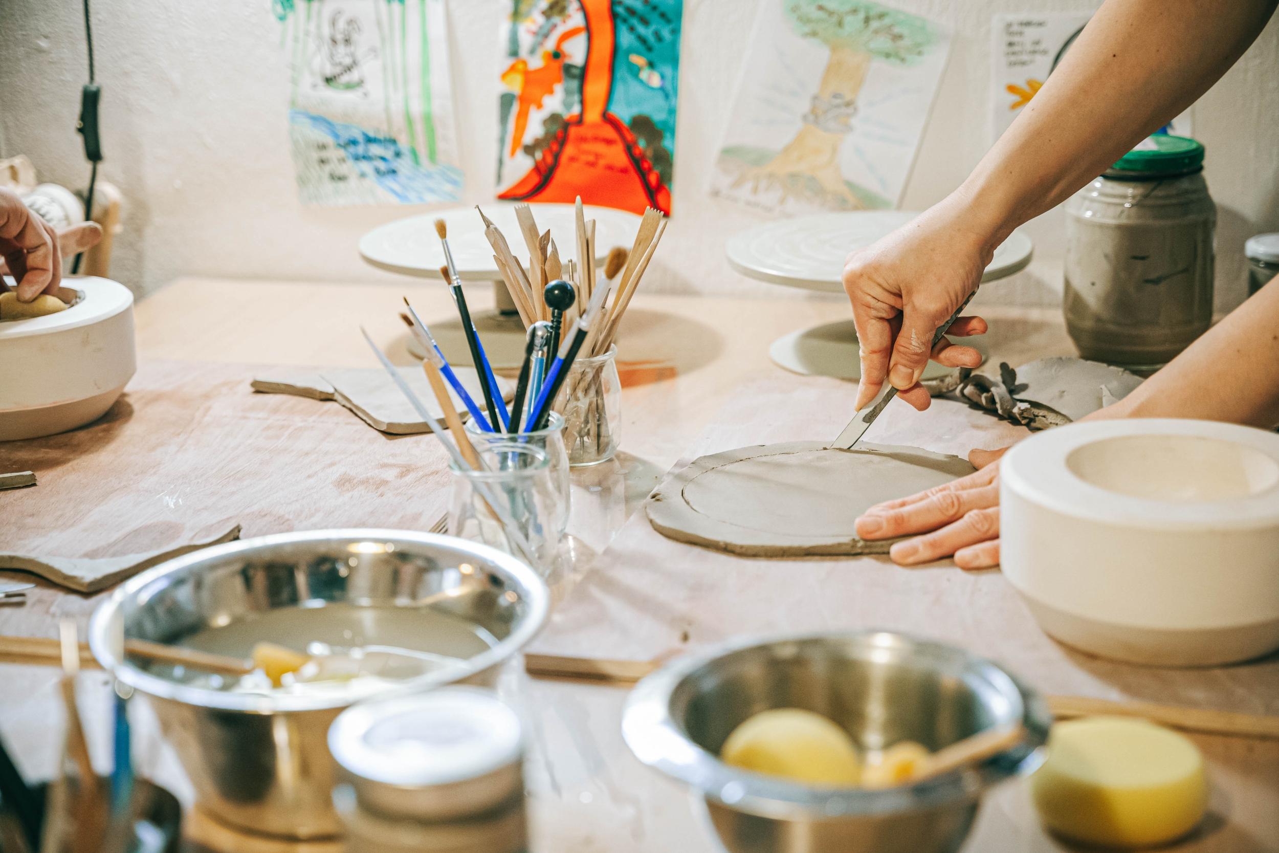 Initiez-vous au moulage céramique avec Nour - Image n°7 - Wecandoo