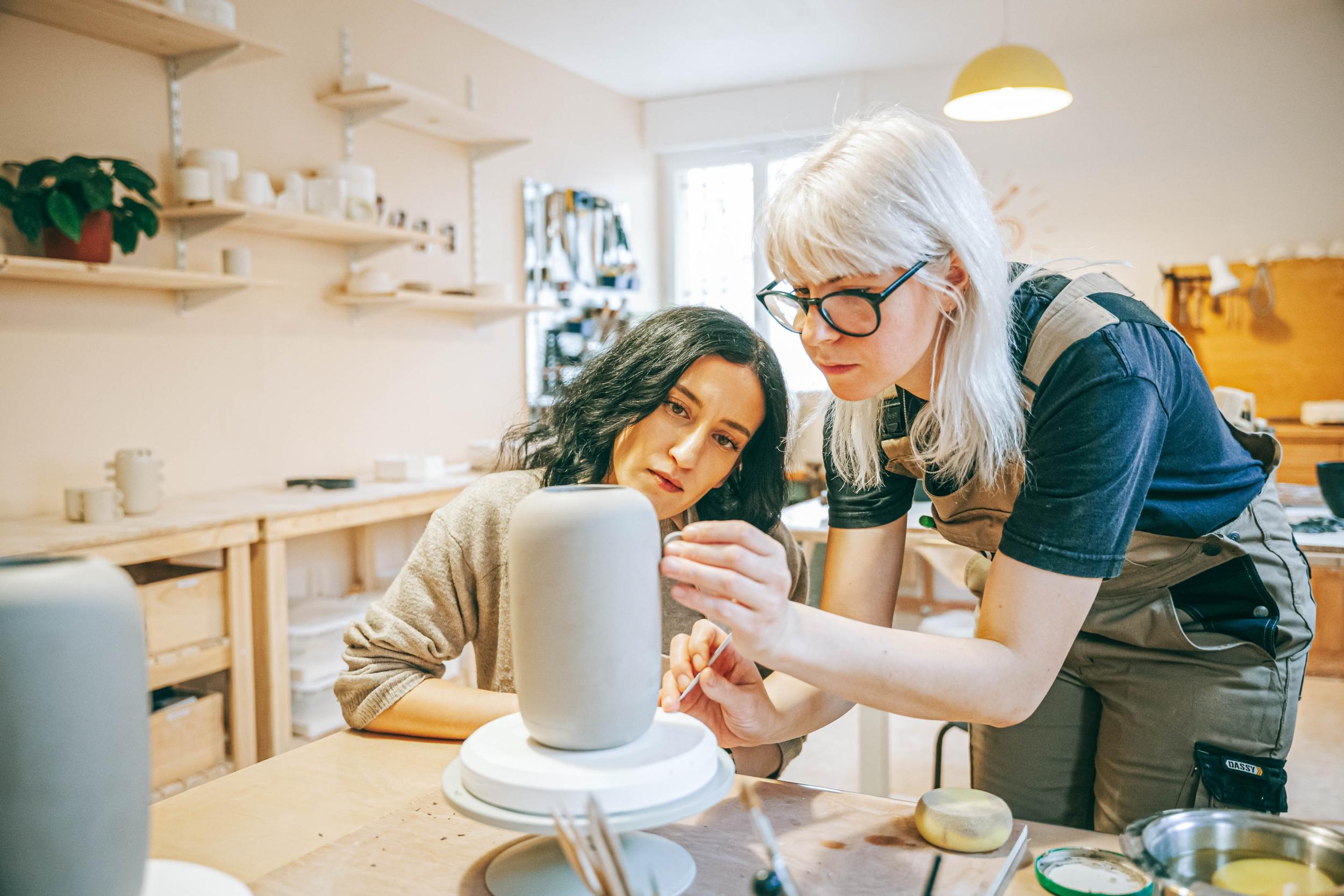 Coulez votre vase avec Nour - Image n°4 - Wecandoo