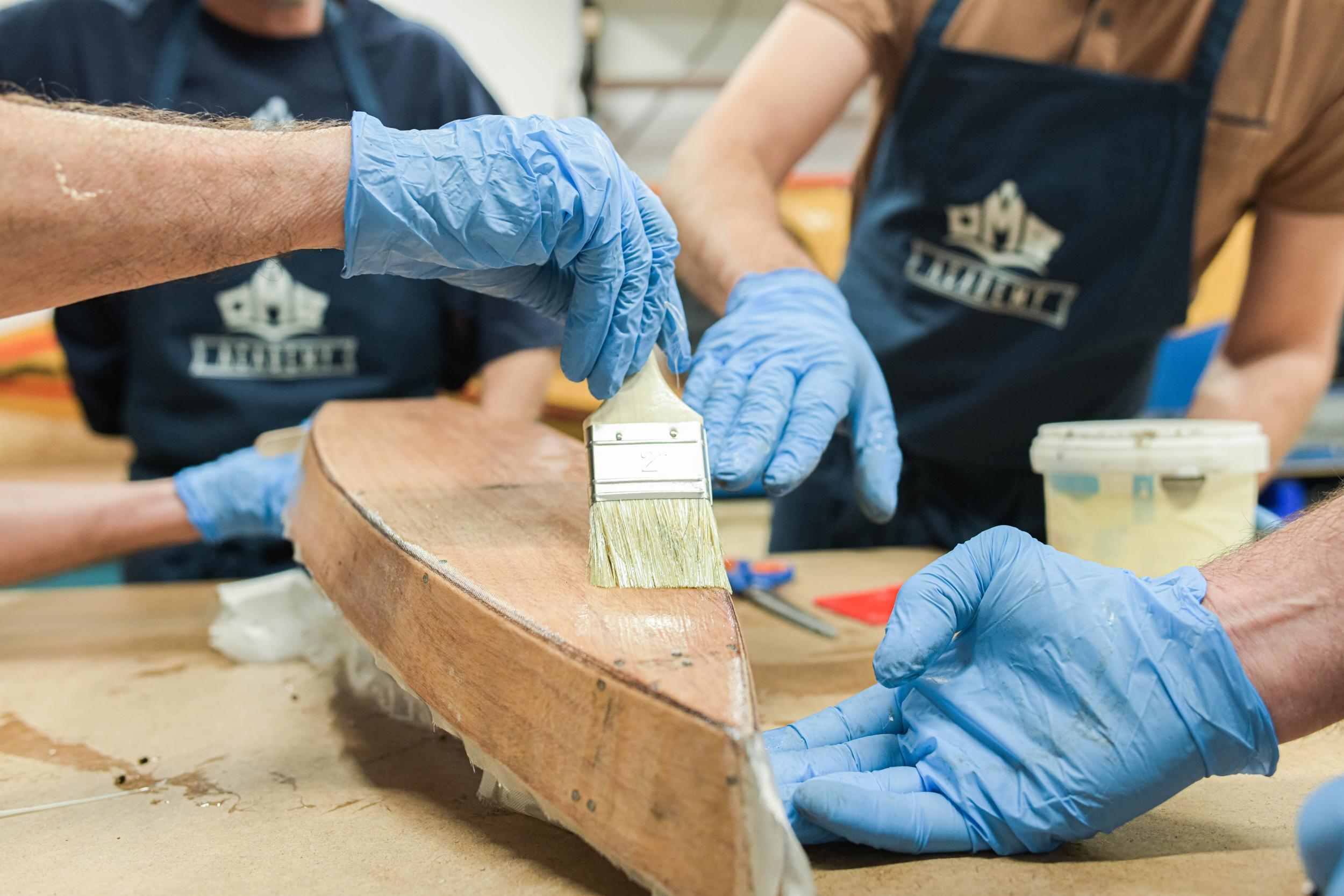 Initiez-vous à la construction de bateau en bois moderne sur une journée avec Pierre - Image n°9 - Wecandoo