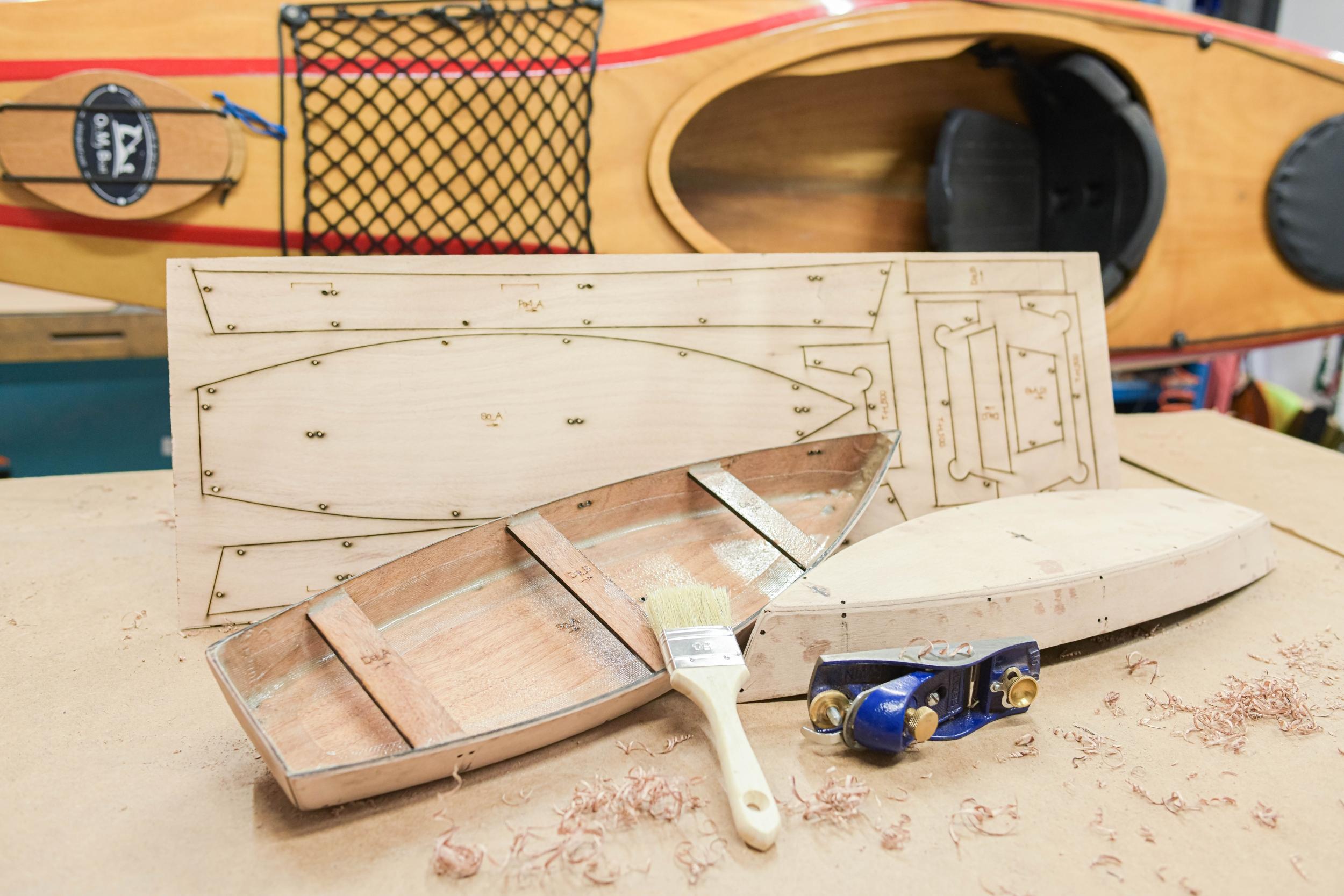 Initiez-vous à la construction de bateau en bois