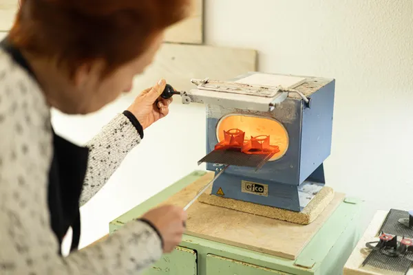 Créez votre pendentif en émaillage grand feu