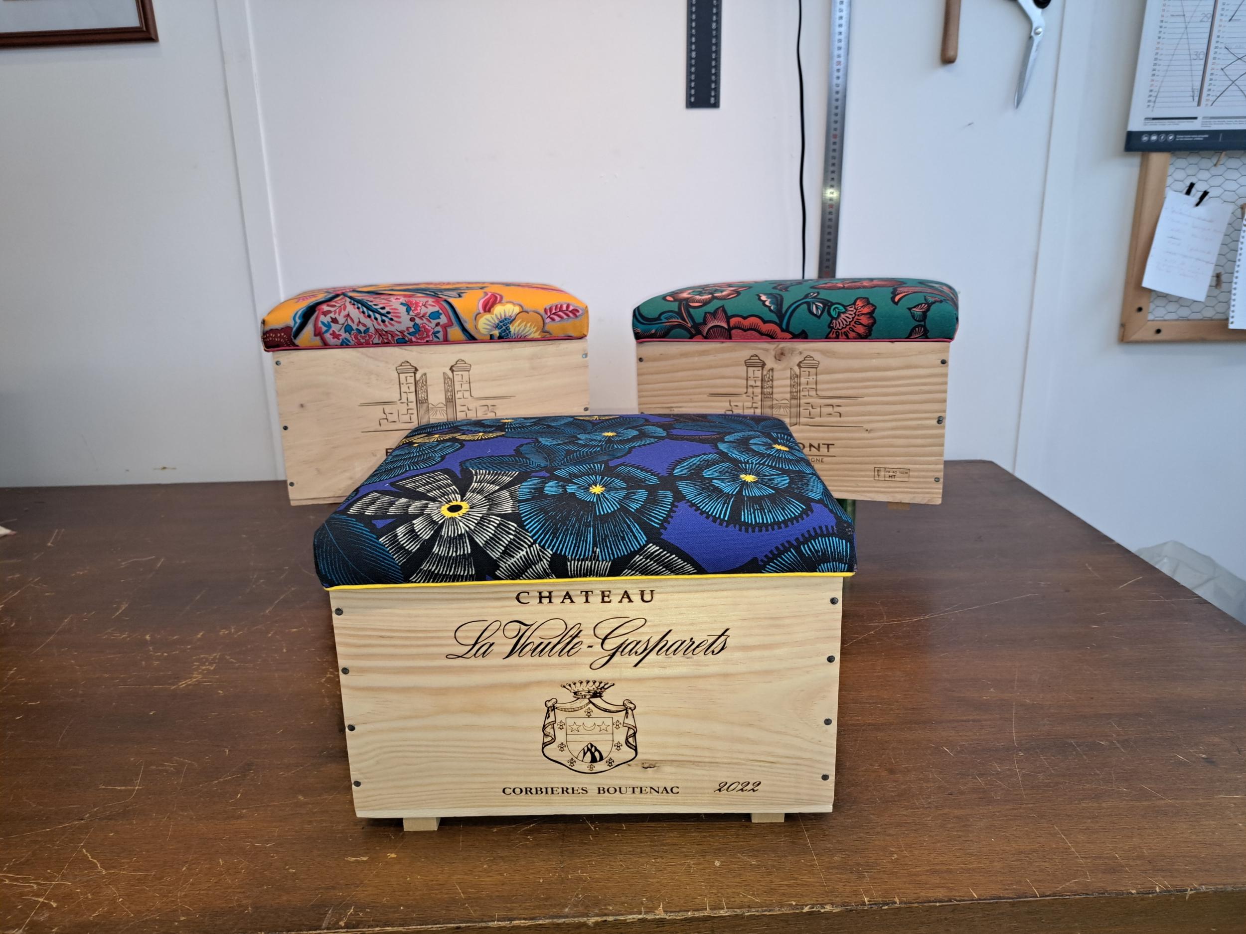 Créez votre pouf à partir d'une caisse de bois avec Mary - Afbeelding nr. 11 - Wecandoo