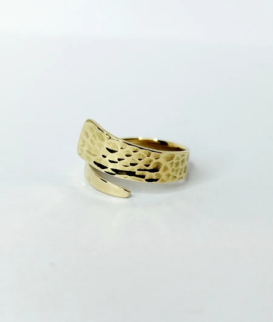 Réalisez votre bijou ciselé avec Charlotte - Image n°1 - Wecandoo