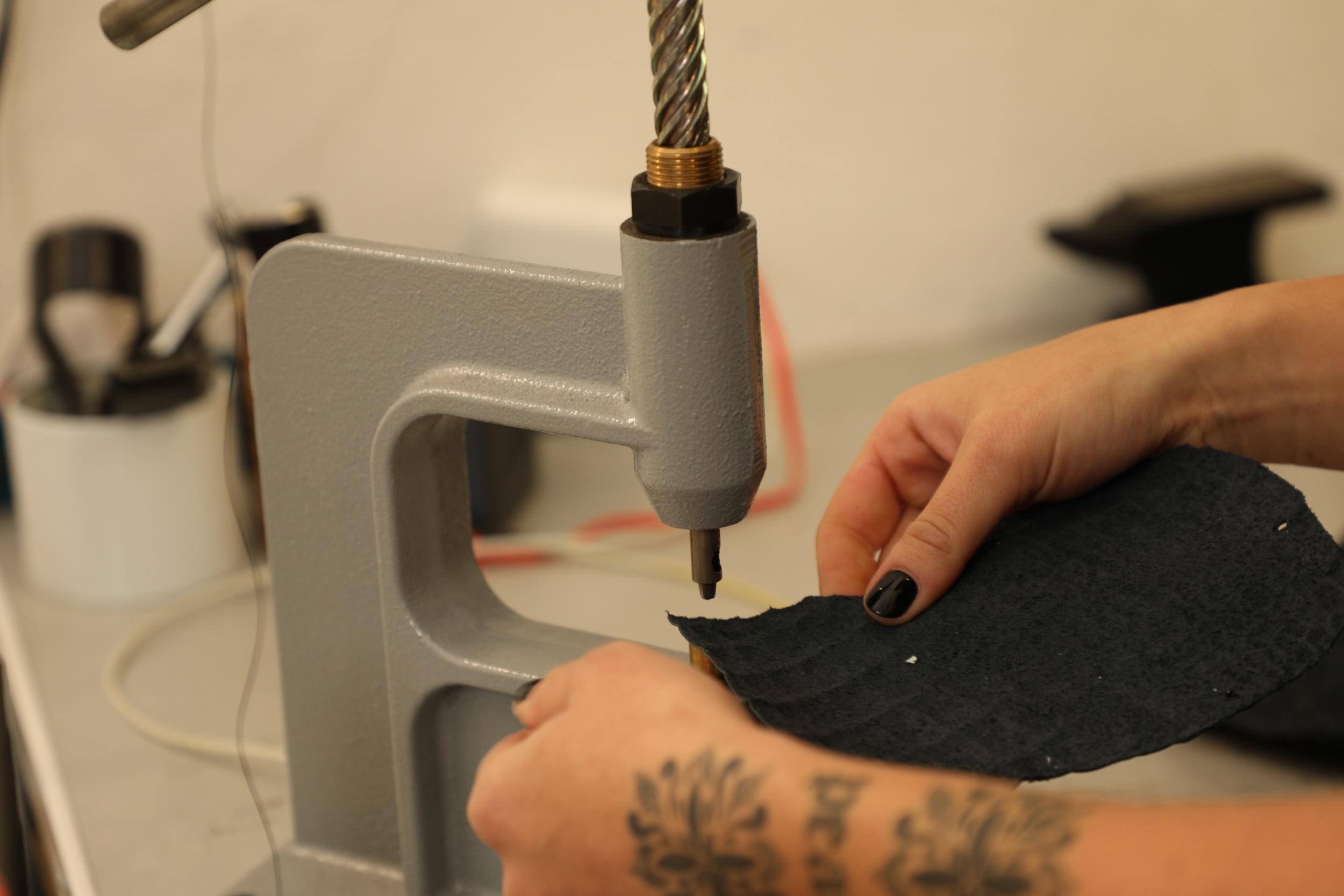 Réalisez votre sac banane et sa bandoulière réglable en corde d’escalade avec Laetitia - Image n°2 - Wecandoo