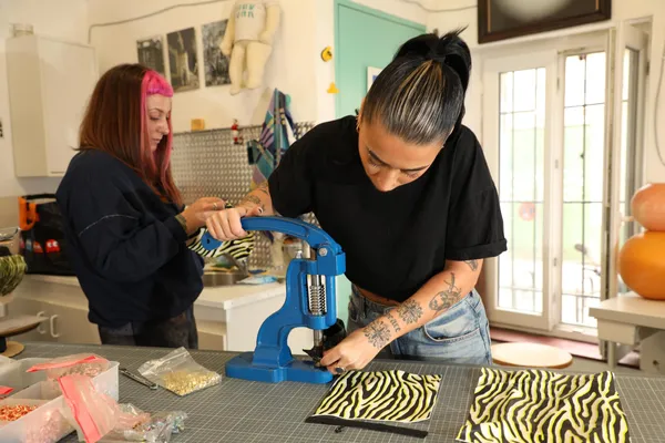 Réalisez votre sac banane et sa bandoulière réglable en corde d’escalade avec Laetitia - Image n°4 - Wecandoo