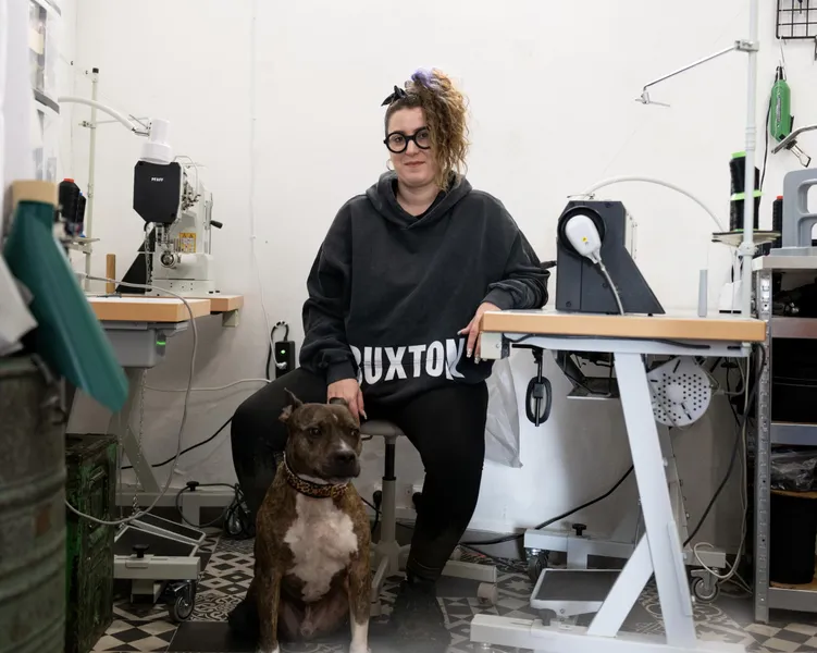 Laetitia : Maroquinière à Marseille