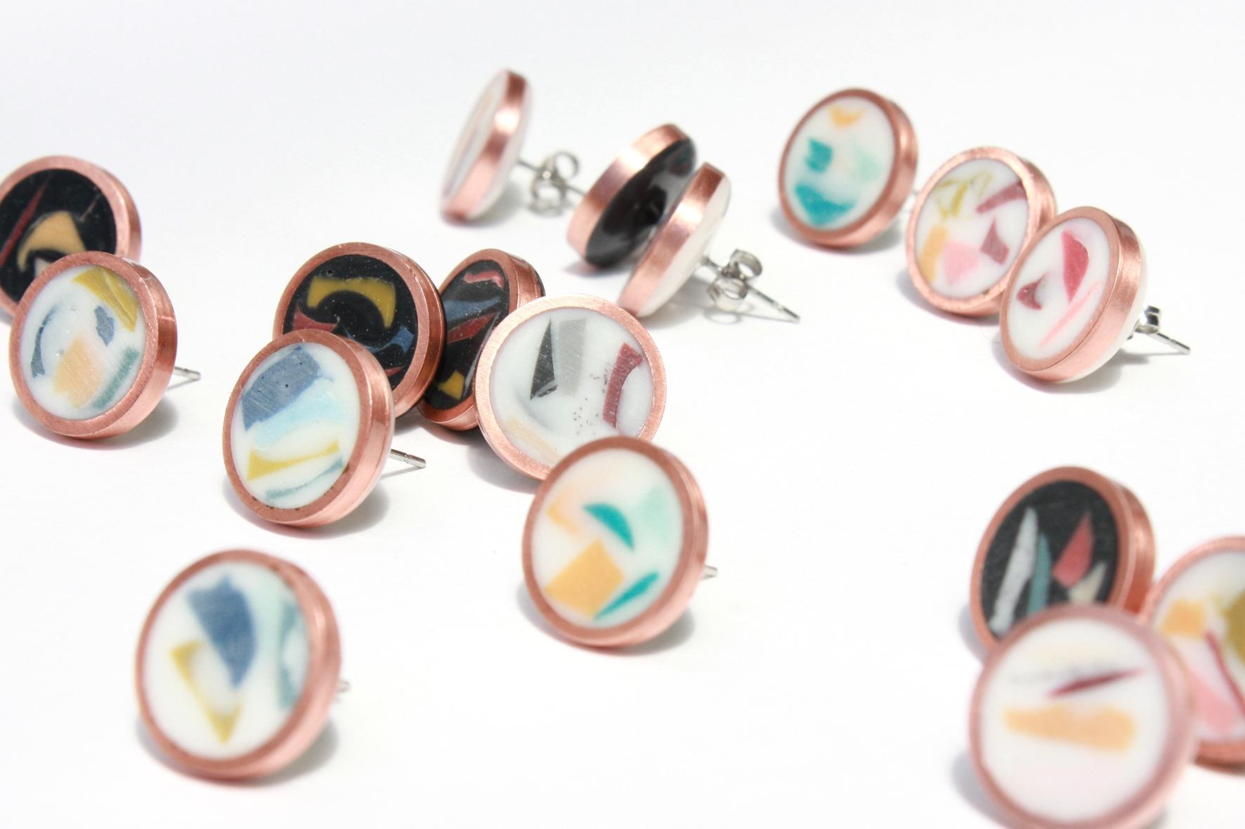 Réalisez votre bijou en résine - Image n°11 - Wecandoo