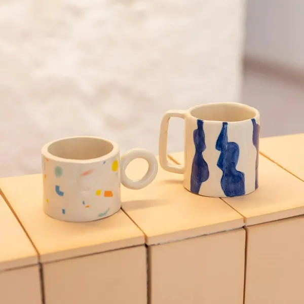 Modelez et personnalisez votre tasse