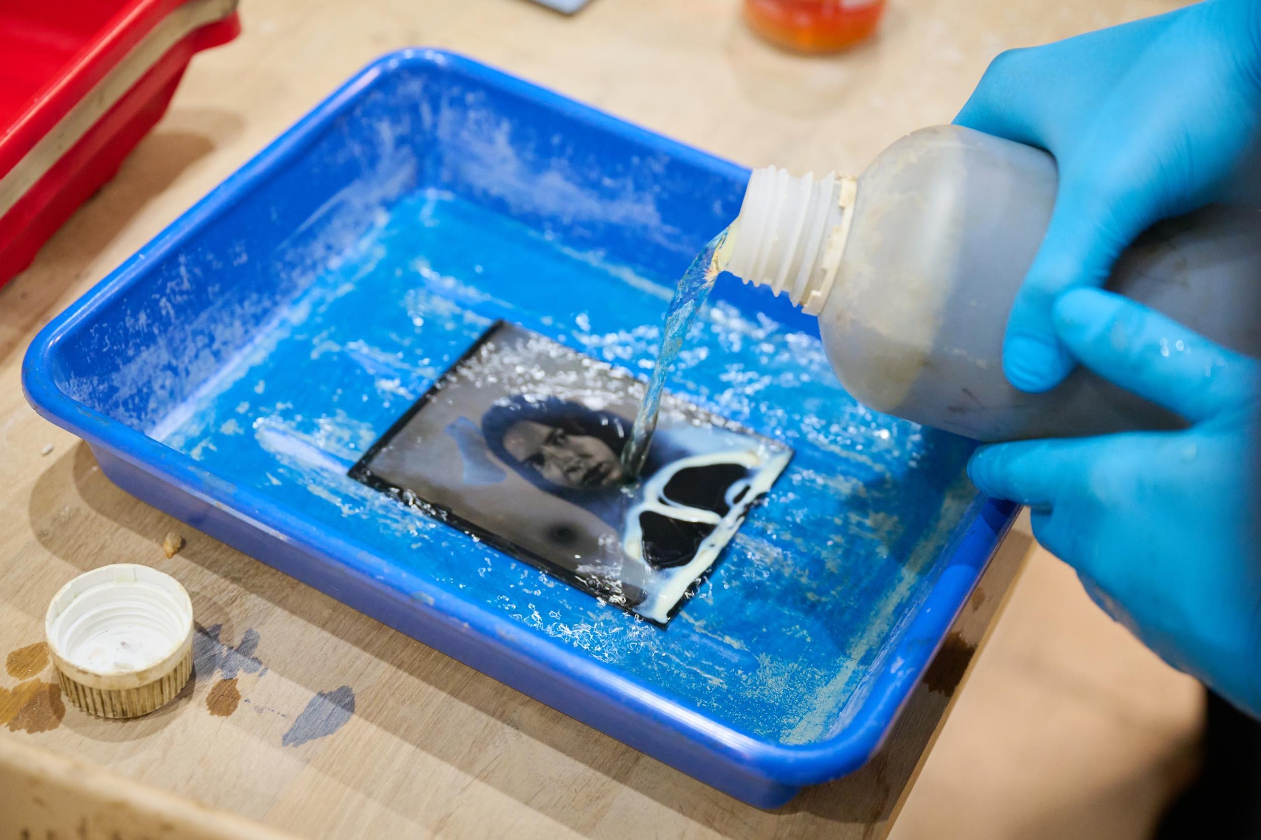 Plongez dans le quotidien d'un photographe des années 1850 avec Thomas - Image n°5 - Wecandoo