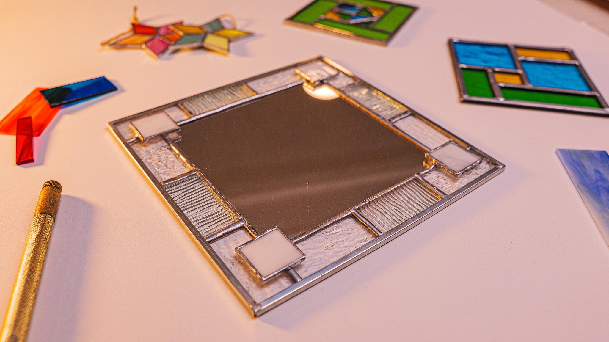 Découvrez le vitrail traditionnel sur une journée avec Florence - Image n°5 - Wecandoo