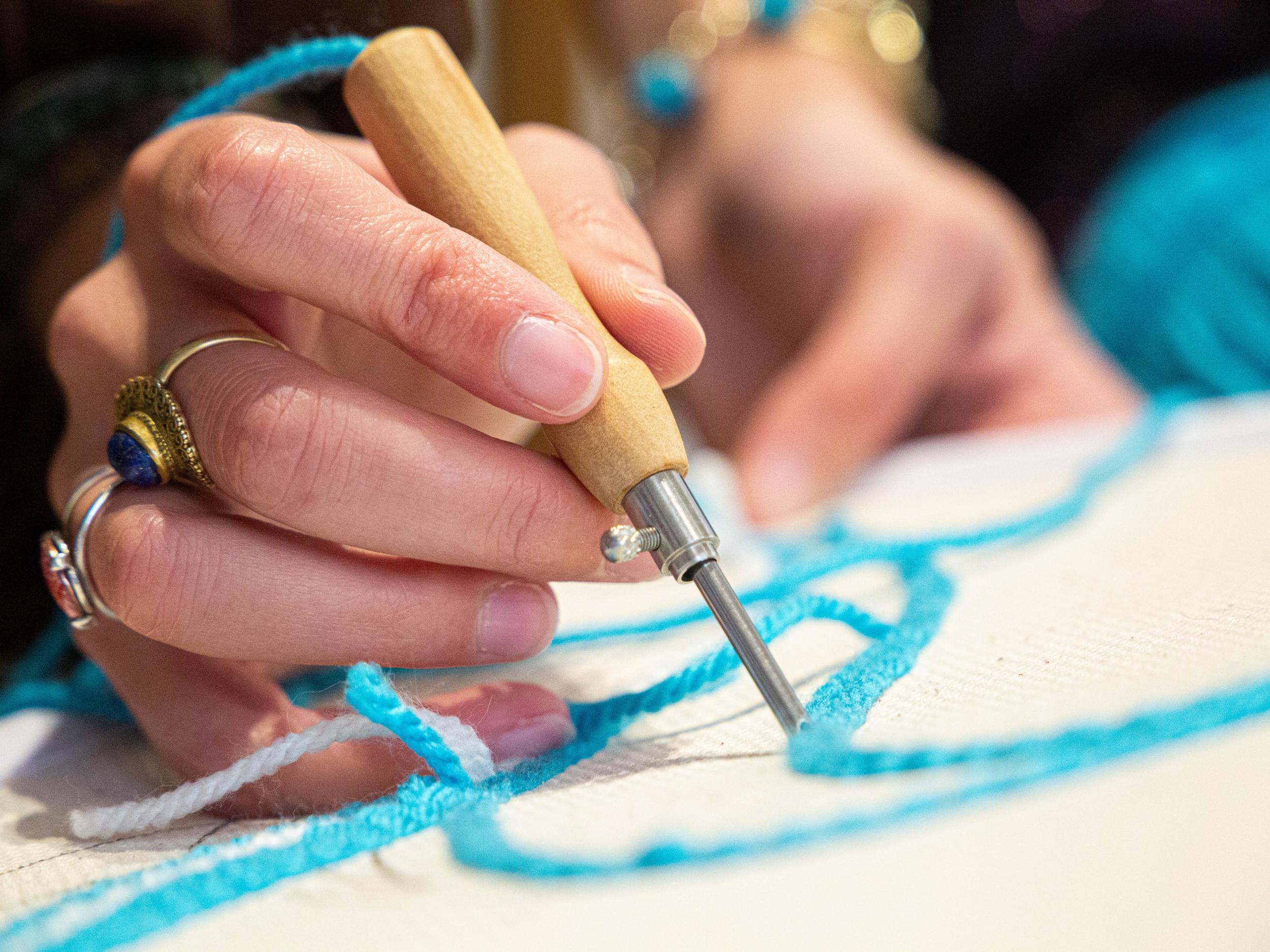 Initiez vous à la technique du punch needle avec Mélanie - Image n°3 - Wecandoo