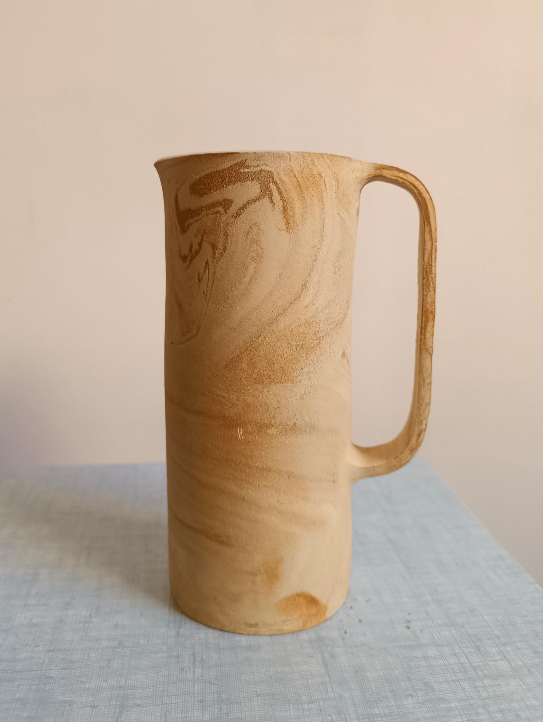 Modelez votre mug en terres mêlées avec Manon - Image n°3 - Wecandoo