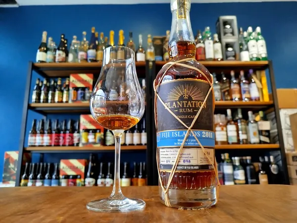 Initiez-vous à la dégustation de spiritueux autour d'une planche avec César - Image n°2 - Wecandoo