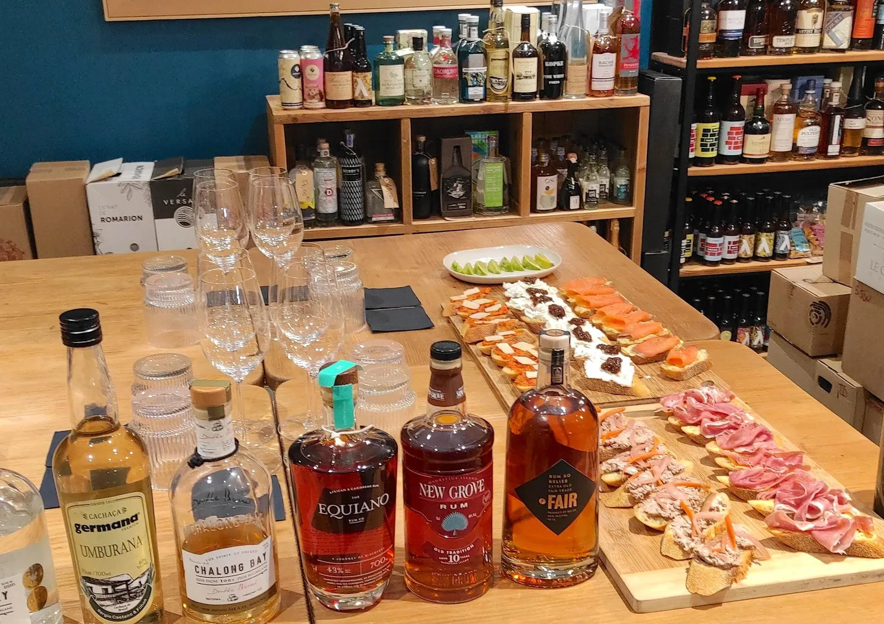 Initiez-vous à la dégustation de spiritueux autour d'une planche avec César - Image n°5 - Wecandoo