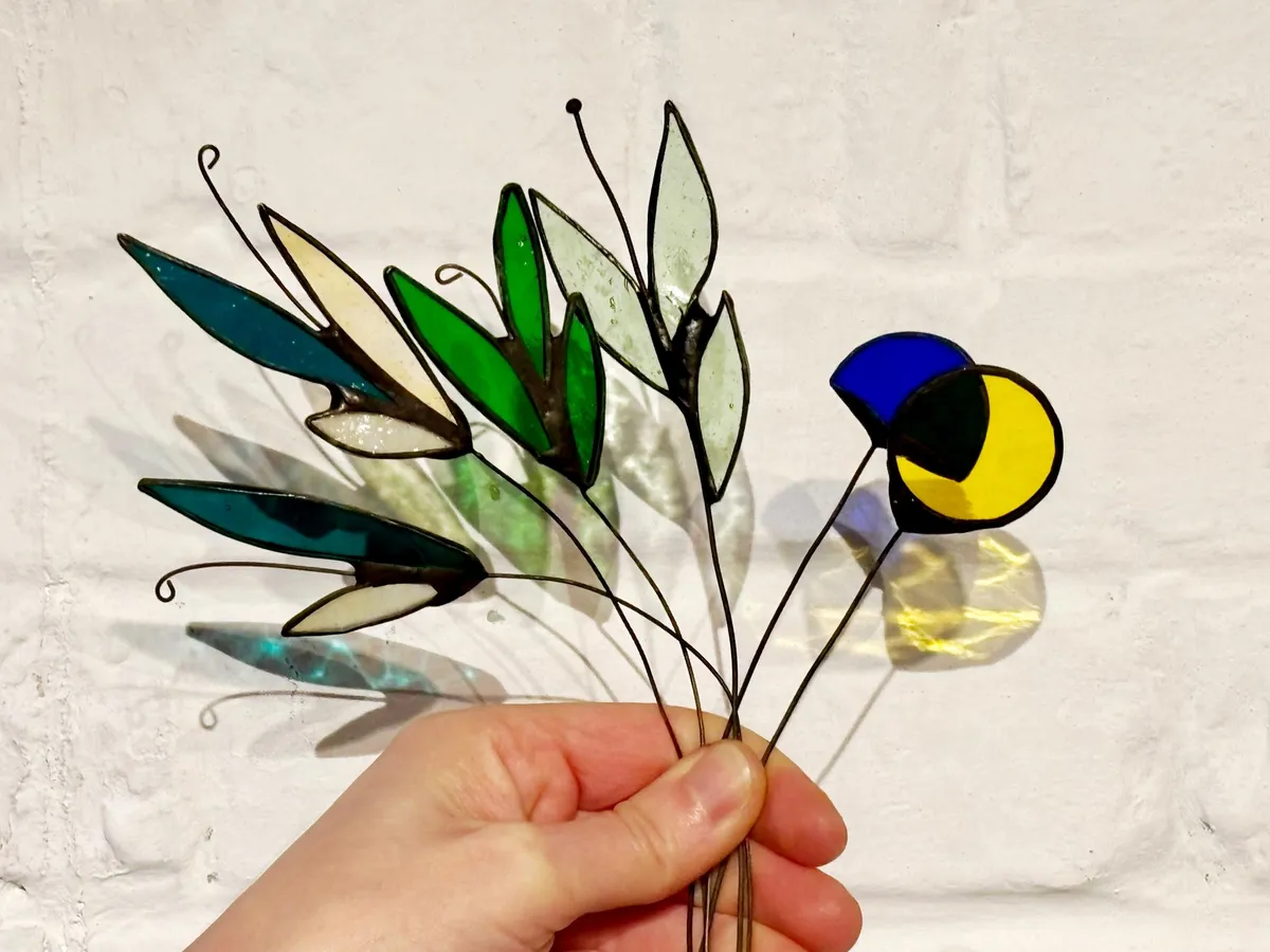 Créez votre bouquet de fleurs en vitrail