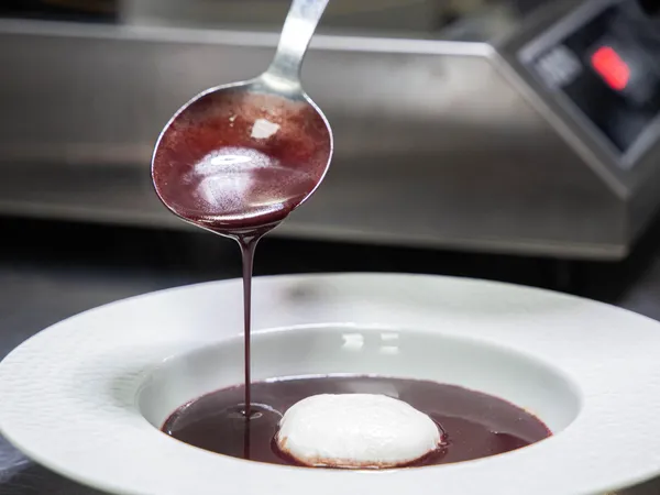 Initiez-vous à la cuisine bourguignonne avec Matthieu - Image n°2 - Wecandoo