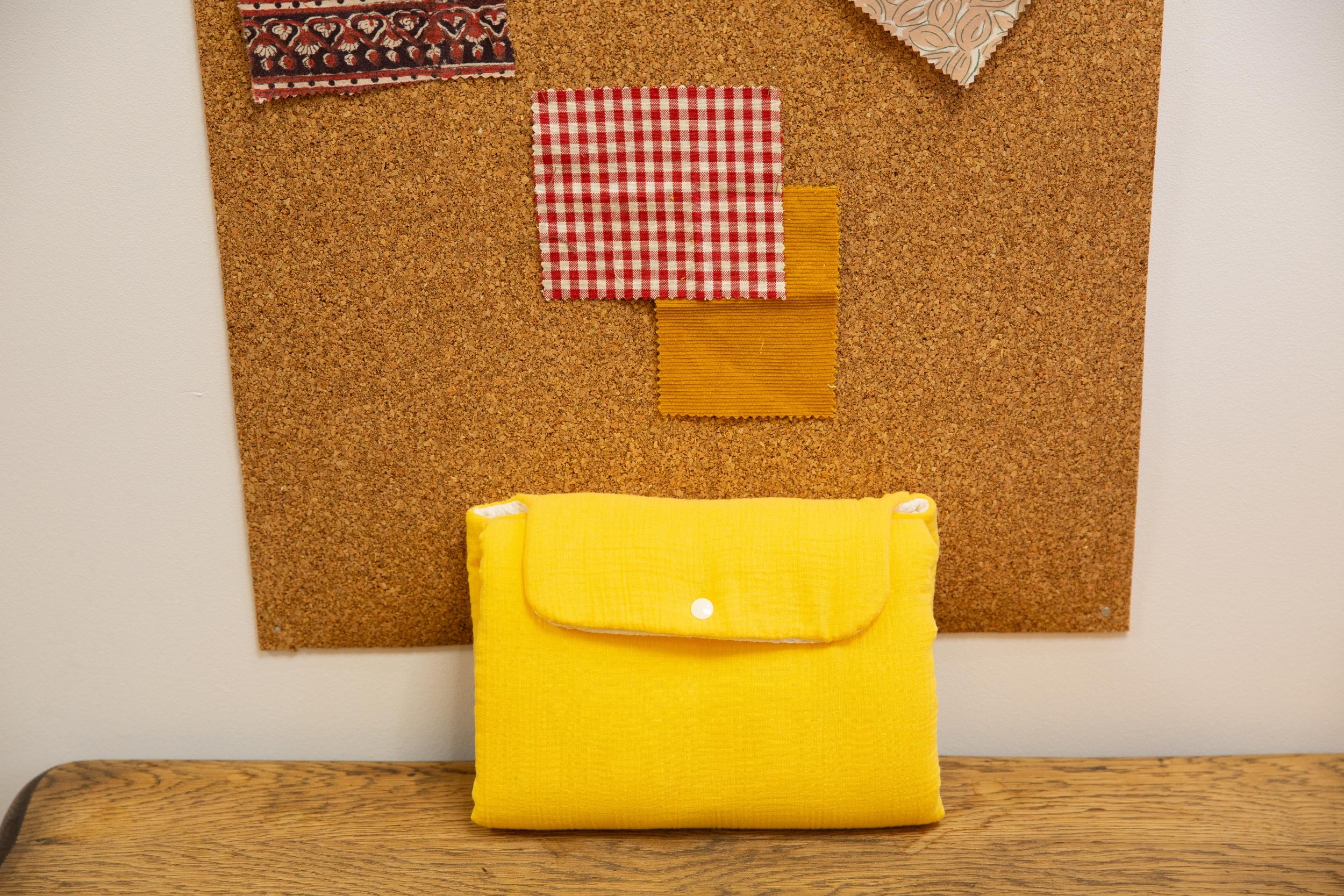 Confectionnez votre tapis à langer nomade en coton bio avec Charlotte - Image n°9 - Wecandoo