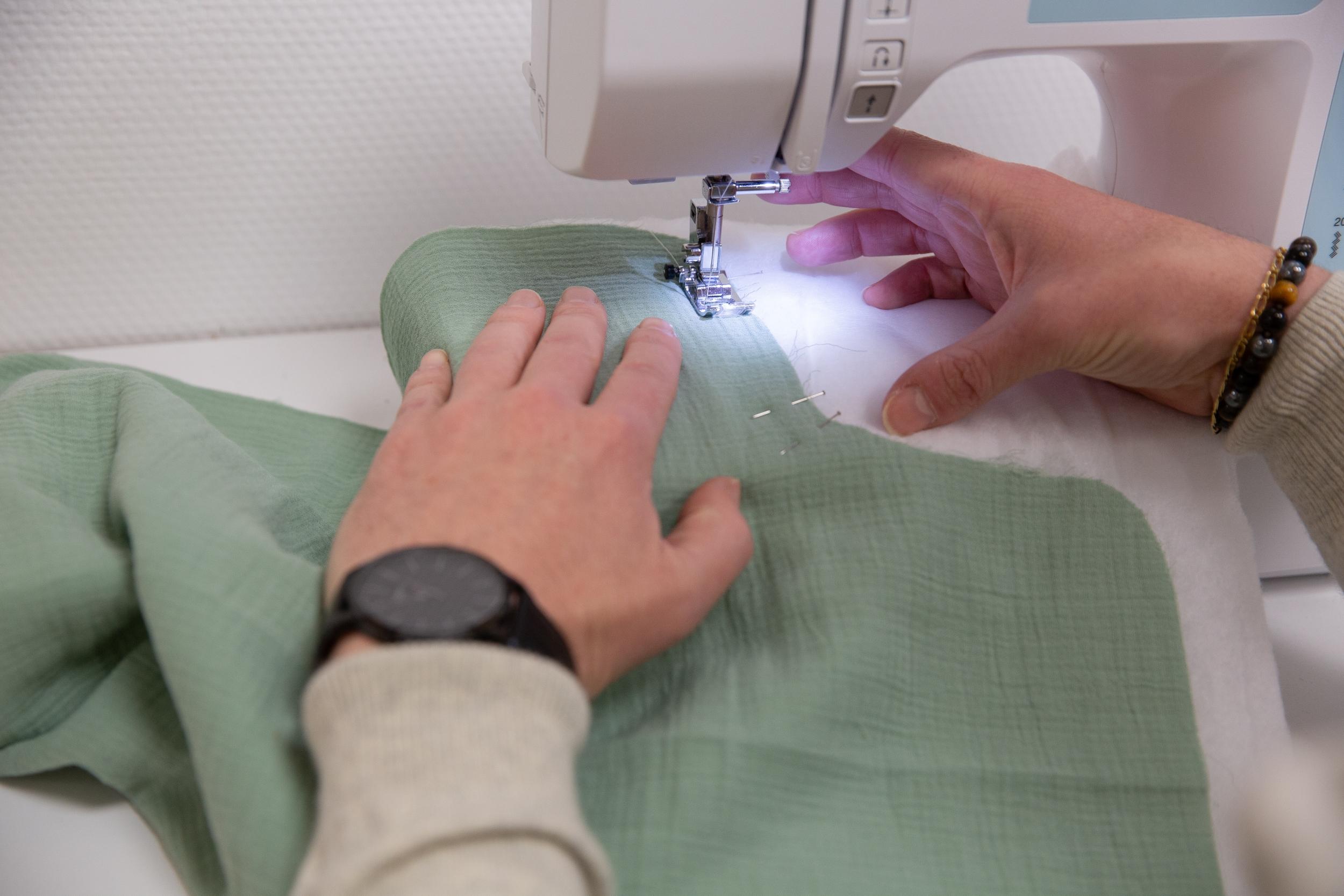 Confectionnez votre gilet de berger réversible avec Charlotte - Image n°9 - Wecandoo