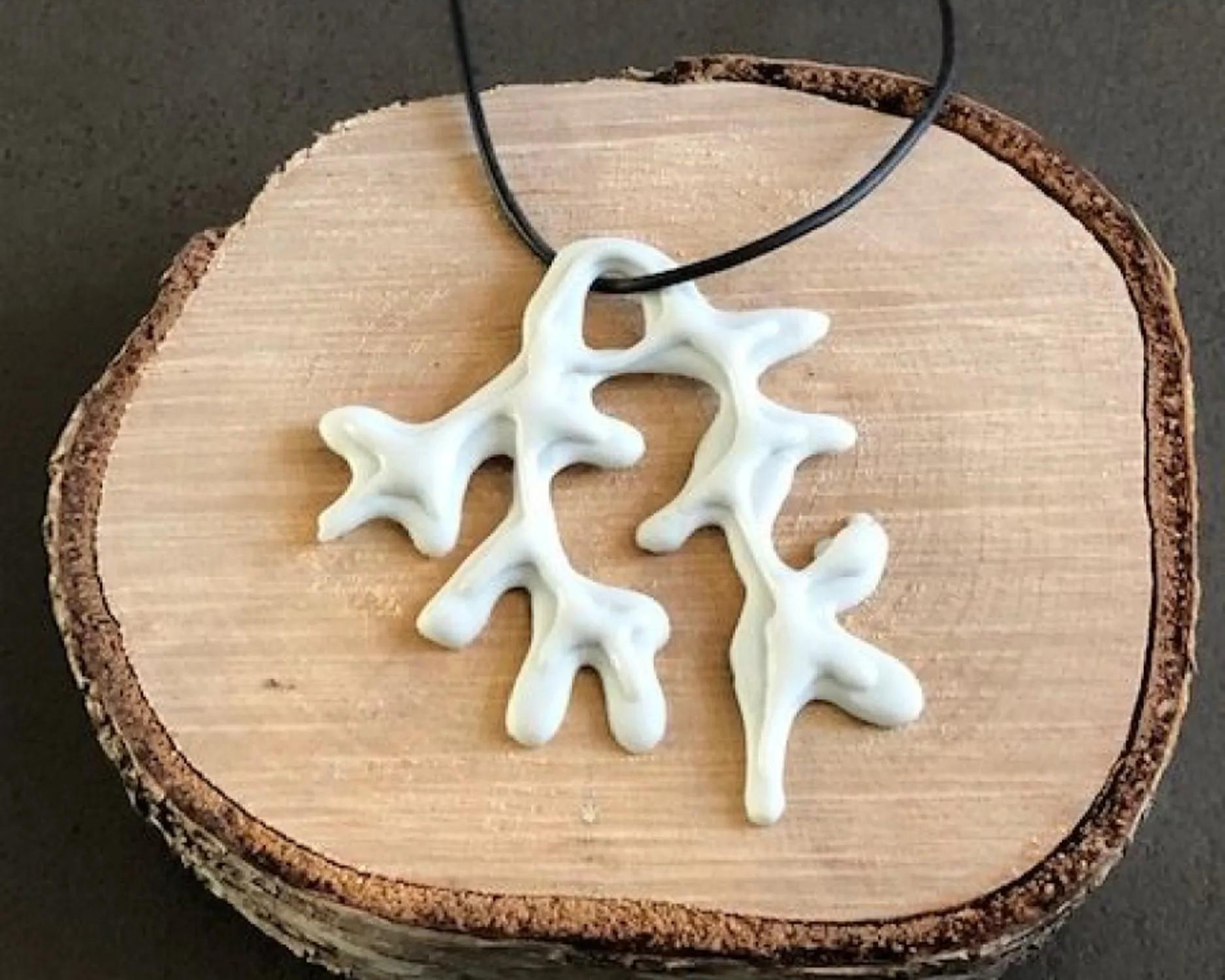 Réalisez vos bijoux en filaments de porcelaine - Image n°2 - Wecandoo